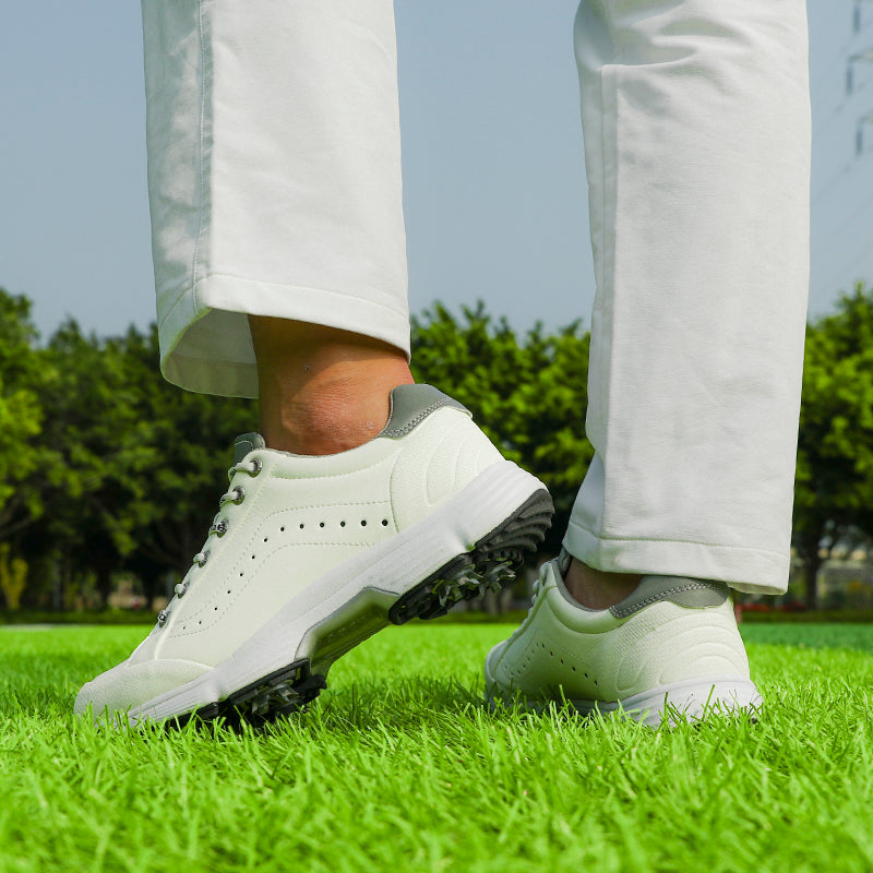 Gentleman Pro™ Spiked Golf Shoe