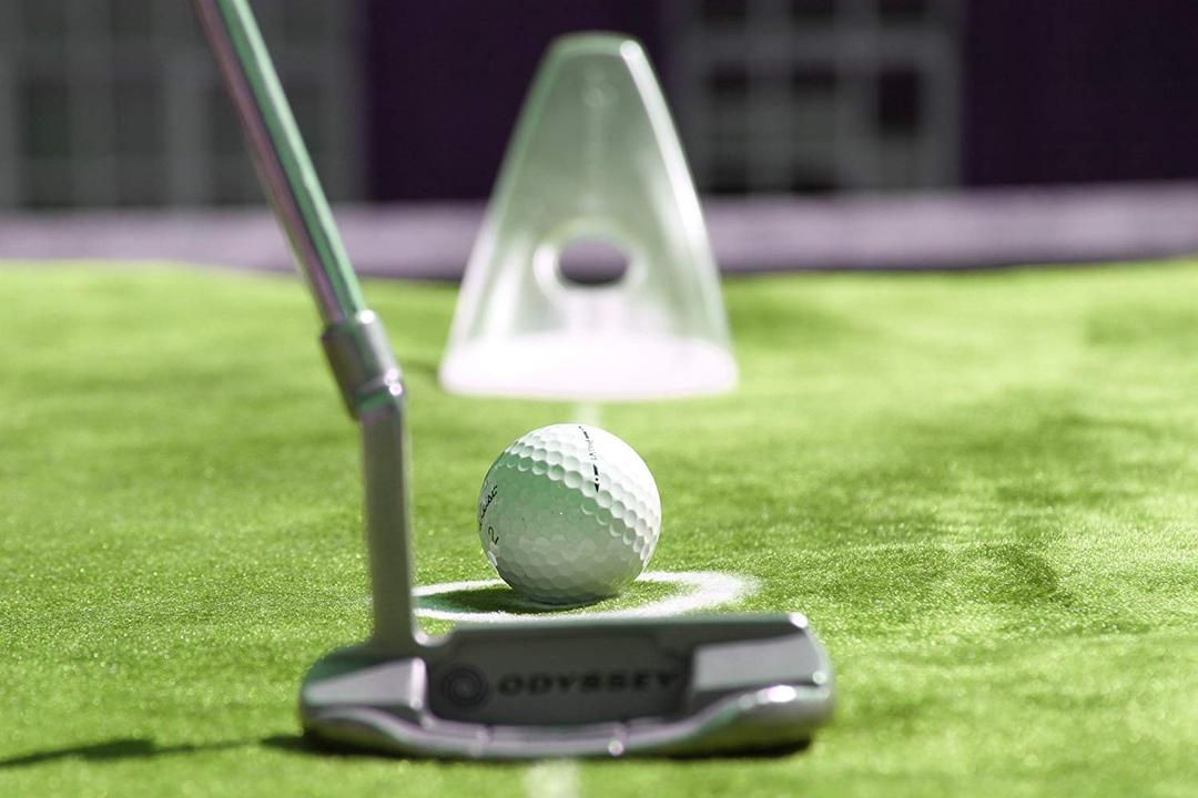 PuttOut™ Pressure Putt Trainer